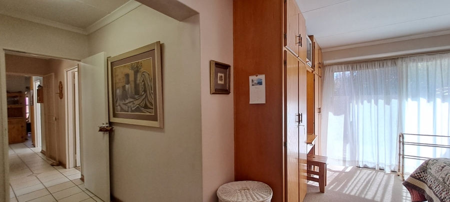 4 Bedroom Property for Sale in La Provance Free State
